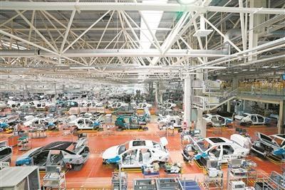 智能微電網(wǎng)、優(yōu)化生產(chǎn)域、引入新技術(shù)&hellip;這個汽車工廠全年零碳排放